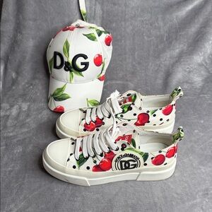 D&G WOMEN Cherry Pattern Sneakers - White and Red